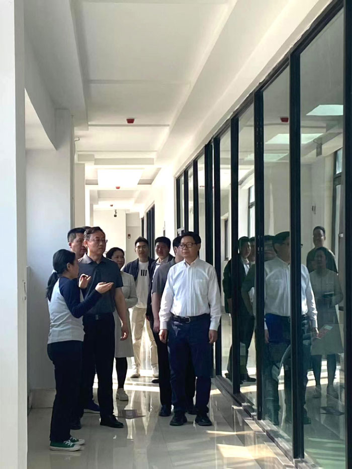 1765261710352653.jpg 2.jpg