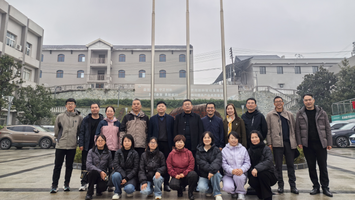 山西省蚕科院院长王东一行莅临市蚕科院调研交流