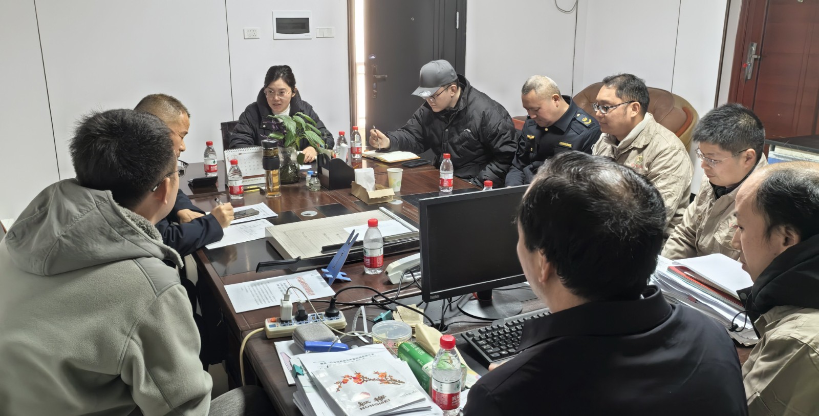 农业普法进基层 蚕种质量系民生